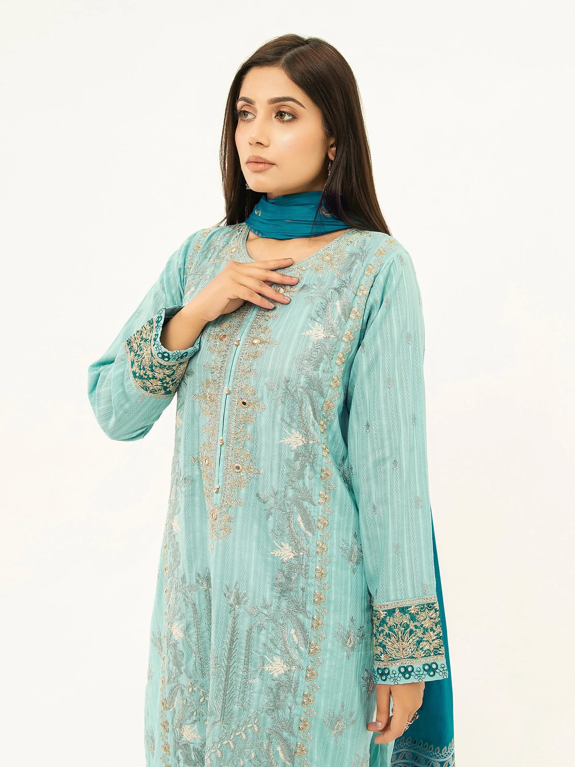 2 Piece Lawn Suit-Embroidered (Pret)