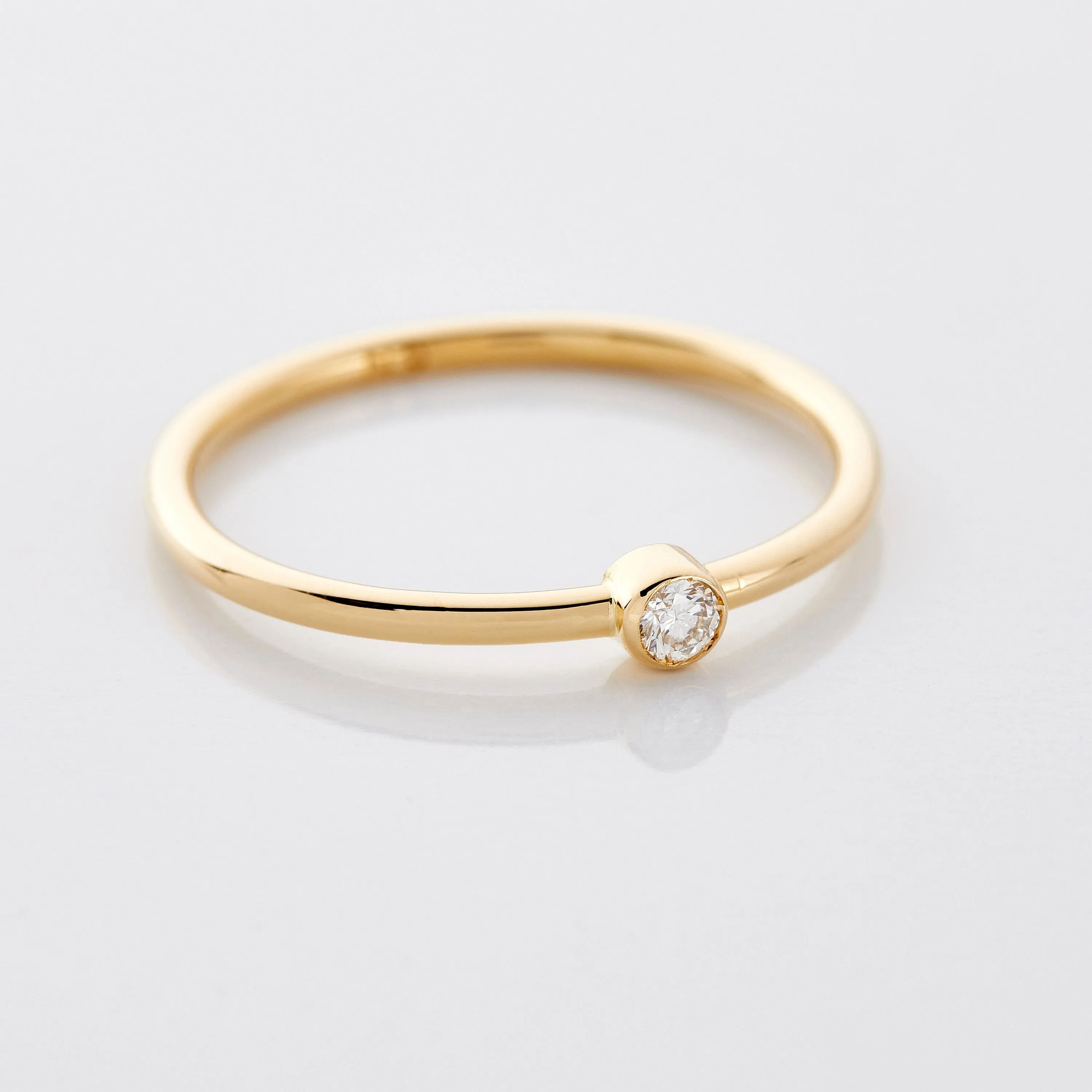 Diamond Ring - 18K Solid Gold