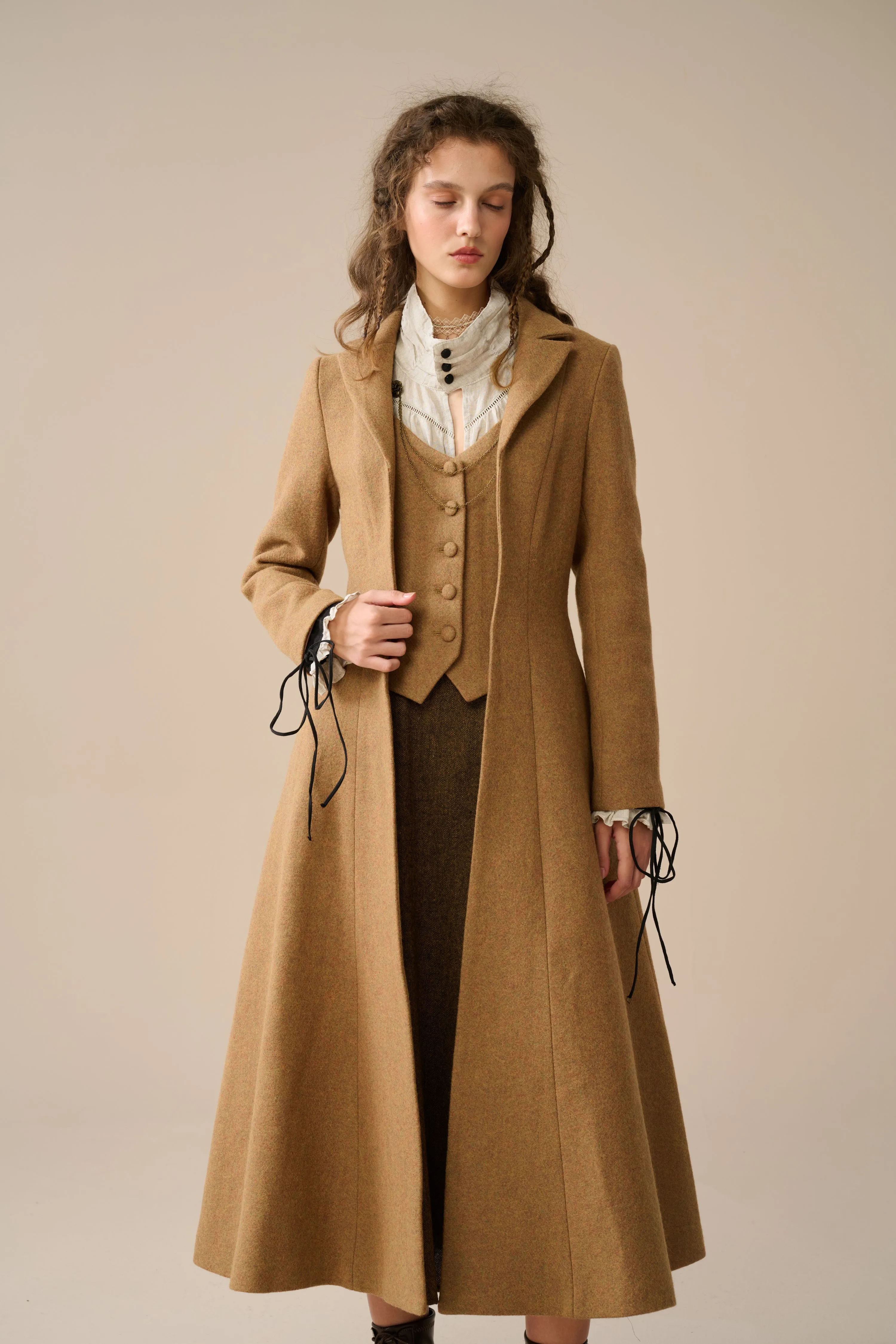 Doreen 15 |Vest-Layered 100% Wool Coat