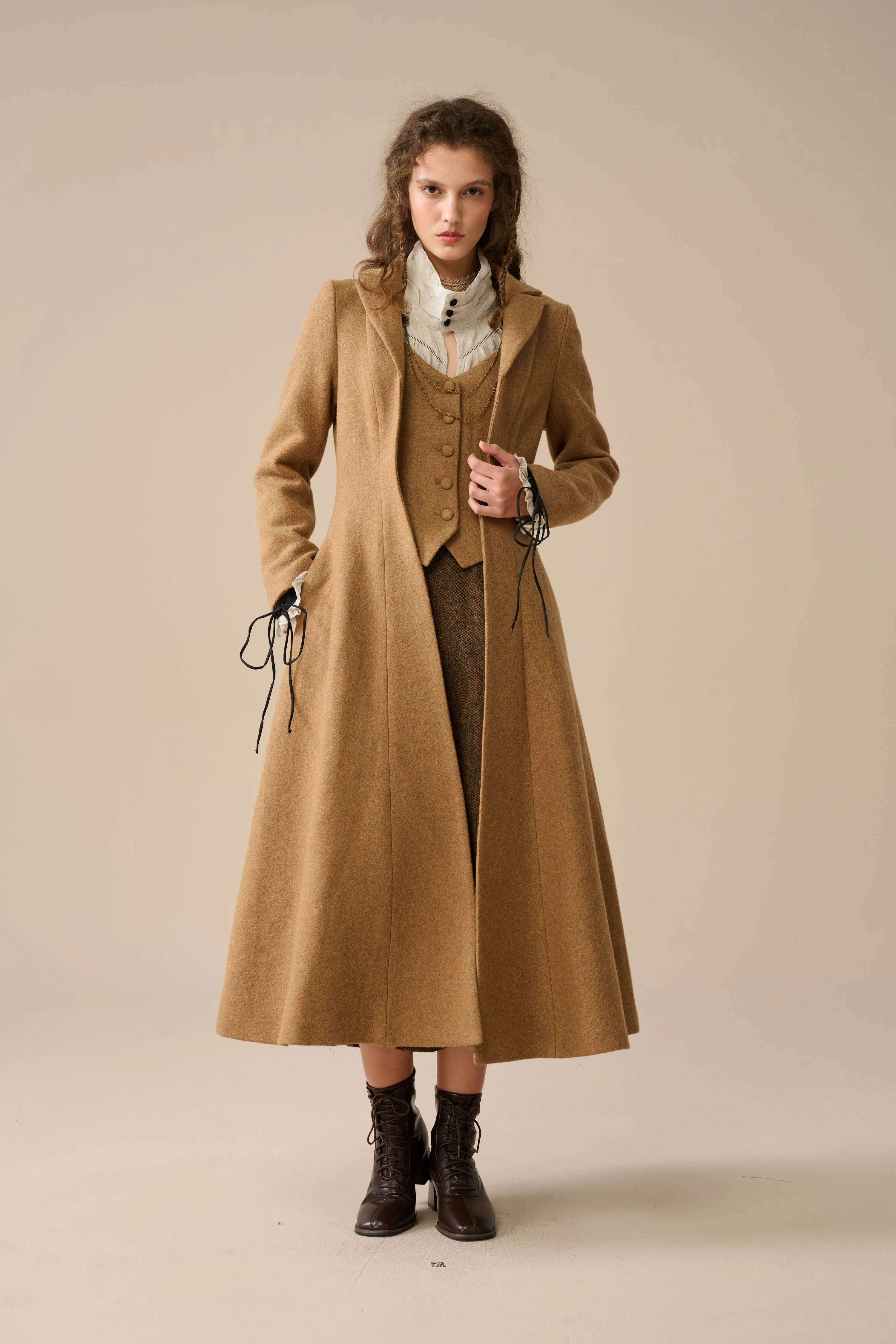 Doreen 15 |Vest-Layered 100% Wool Coat