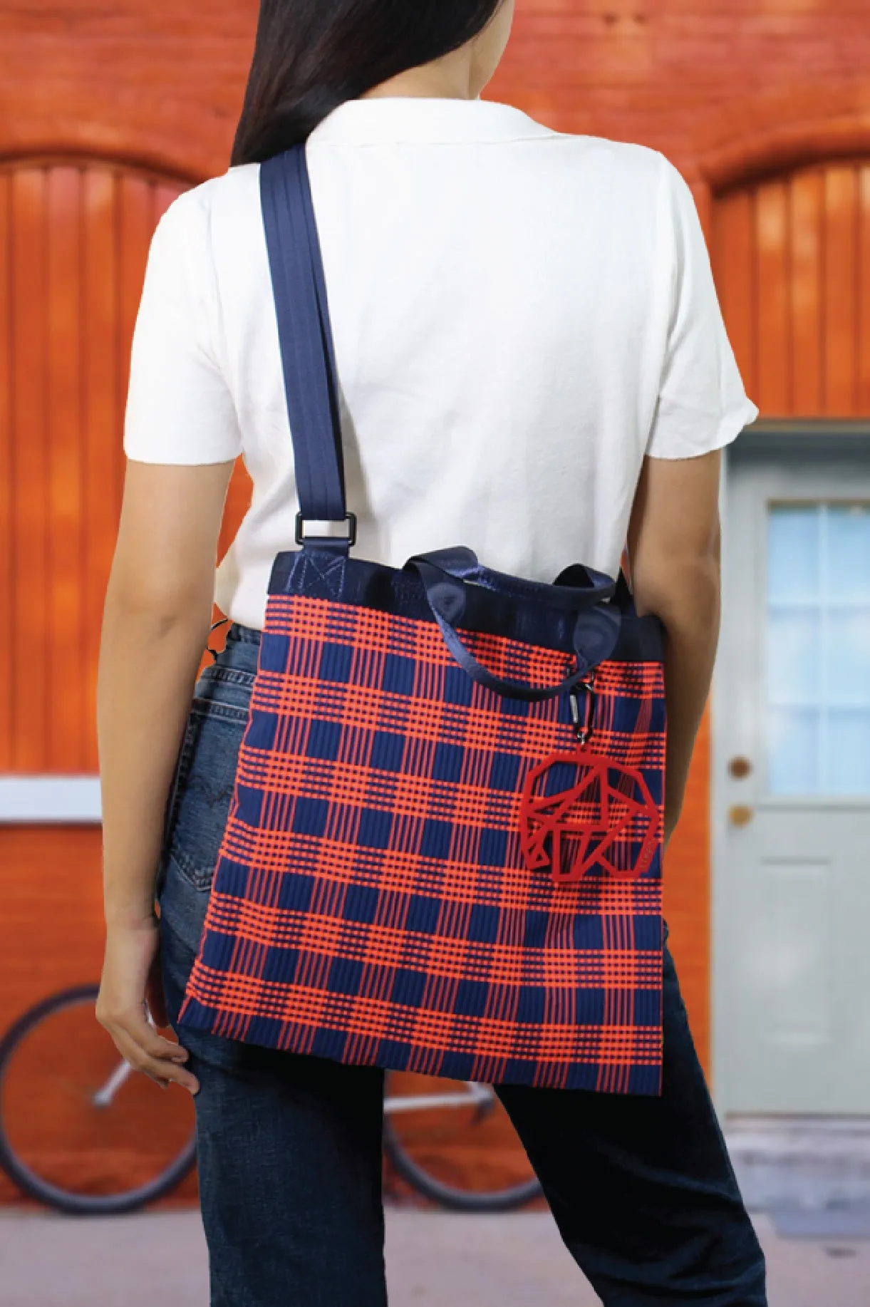 ELEPH ANDY TOTE CHECK PLEAT - M : Navy/Orange