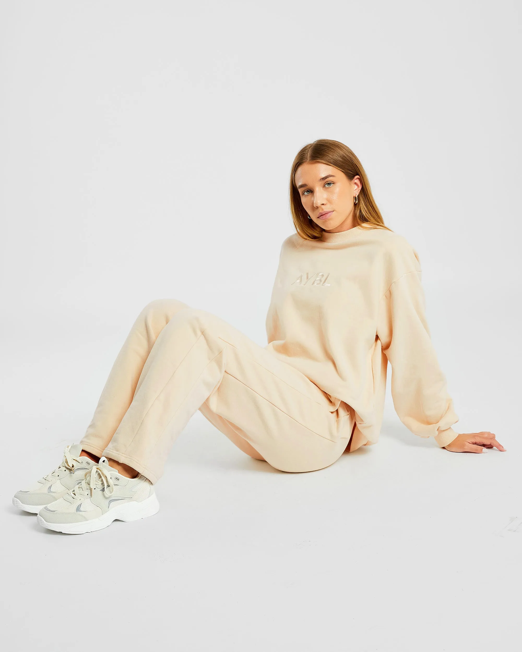 Everyday Relaxed Sweater - Cream