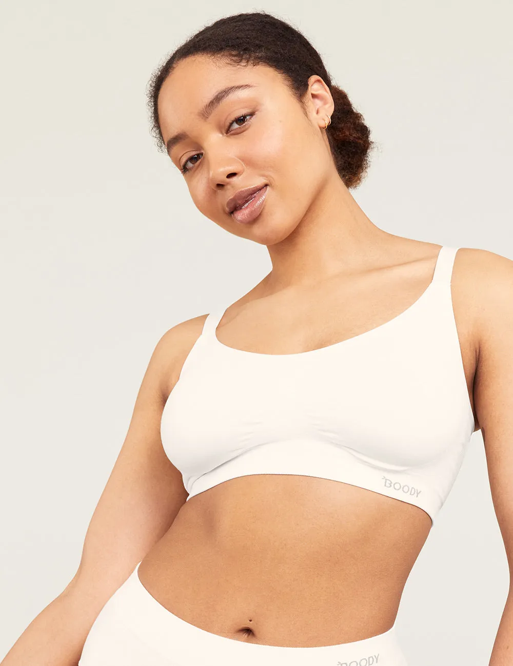 Full Bust Wireless Bra - White