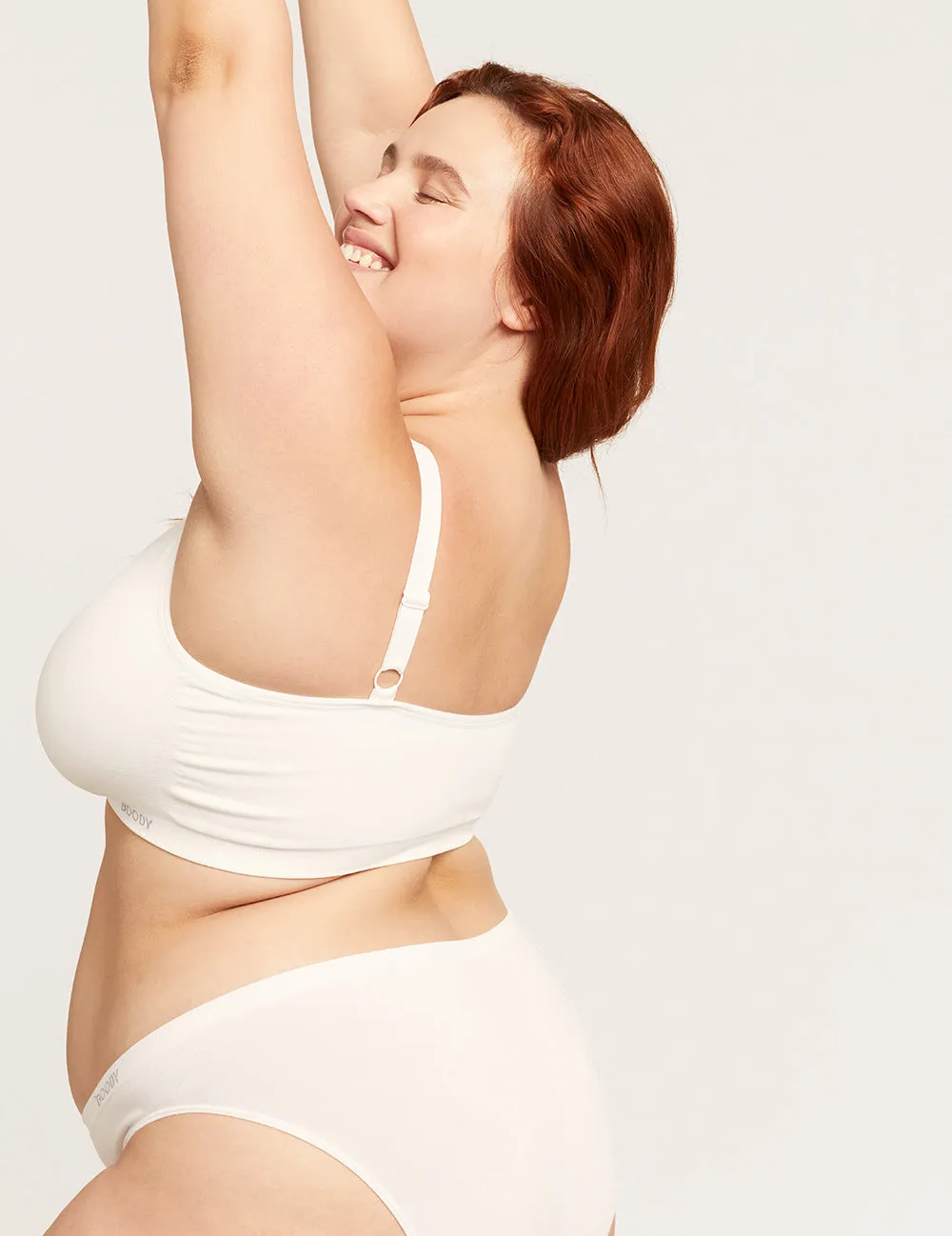 Full Bust Wireless Bra - White