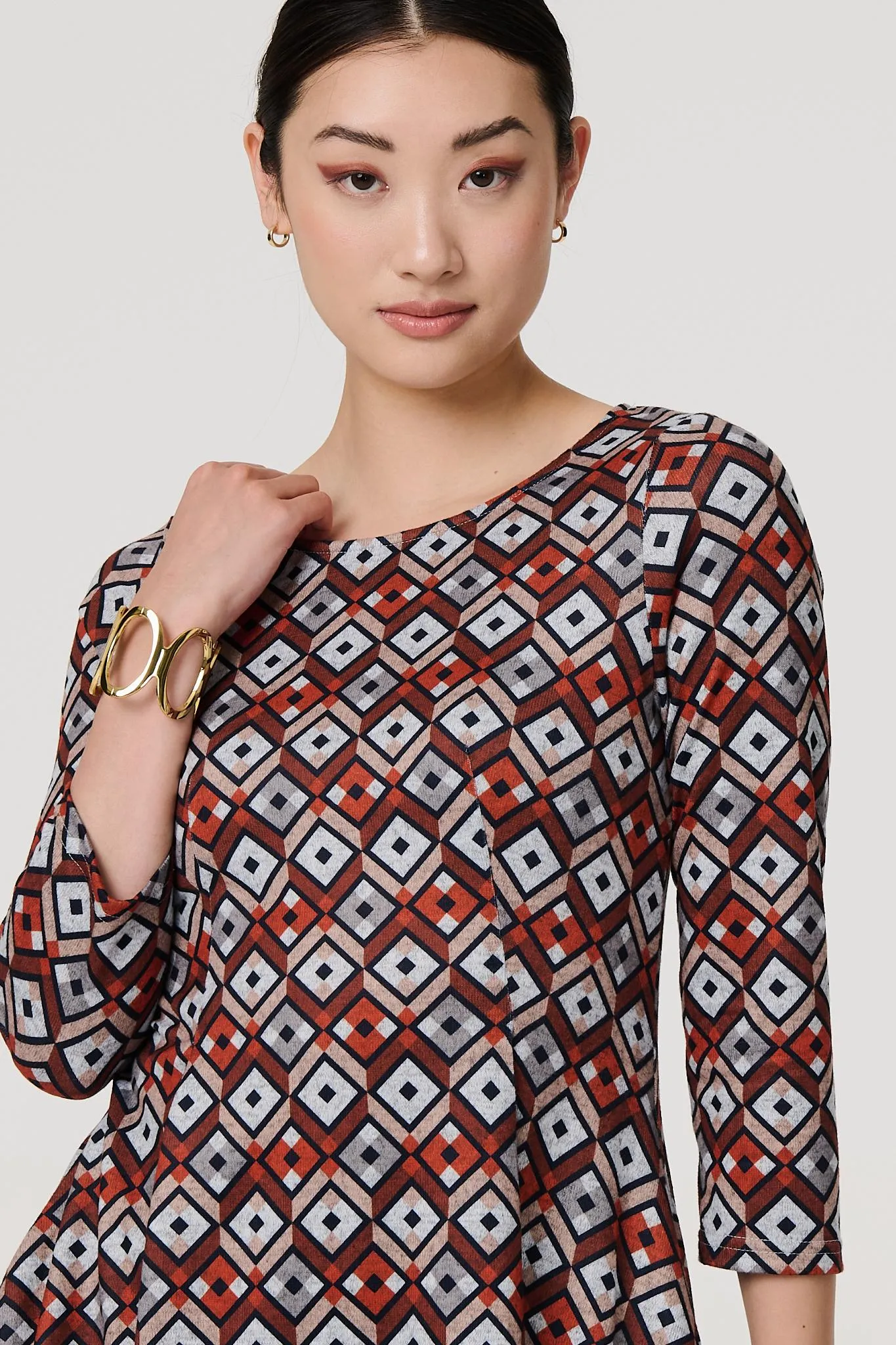 Geo Print Hanky Hem 3/4 Sleeve Midi Dress