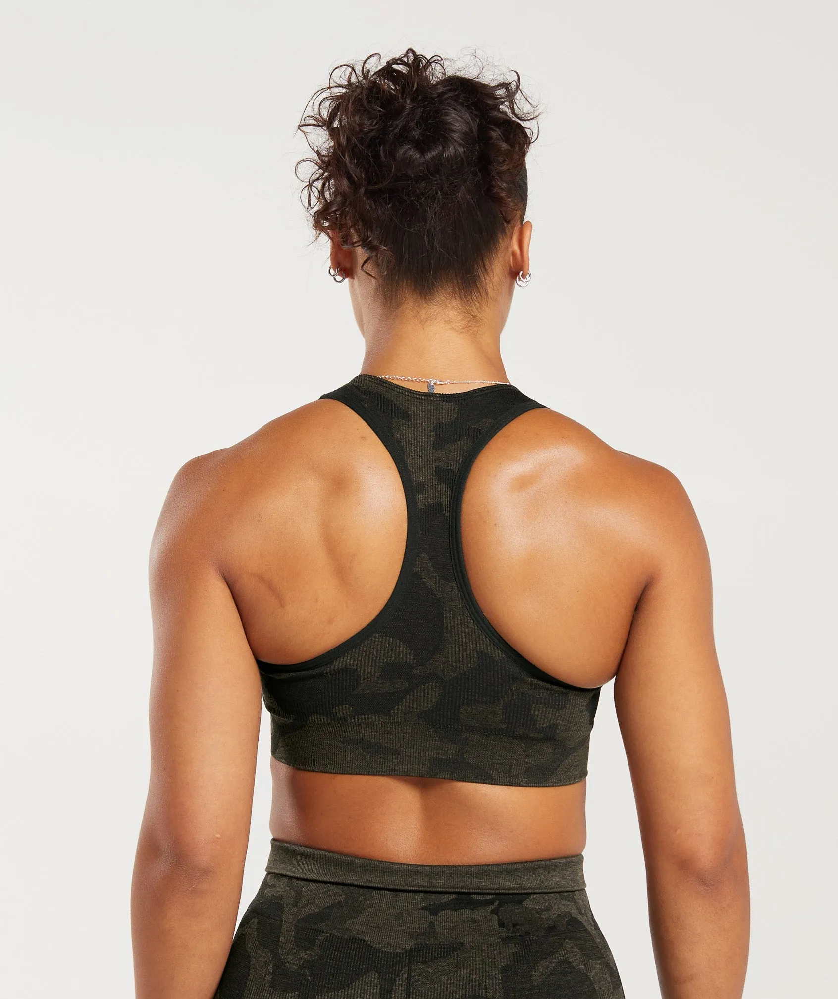 Gymshark Adapt Camo Seamless Ribbed Sports Bra - Black/Camo Brown