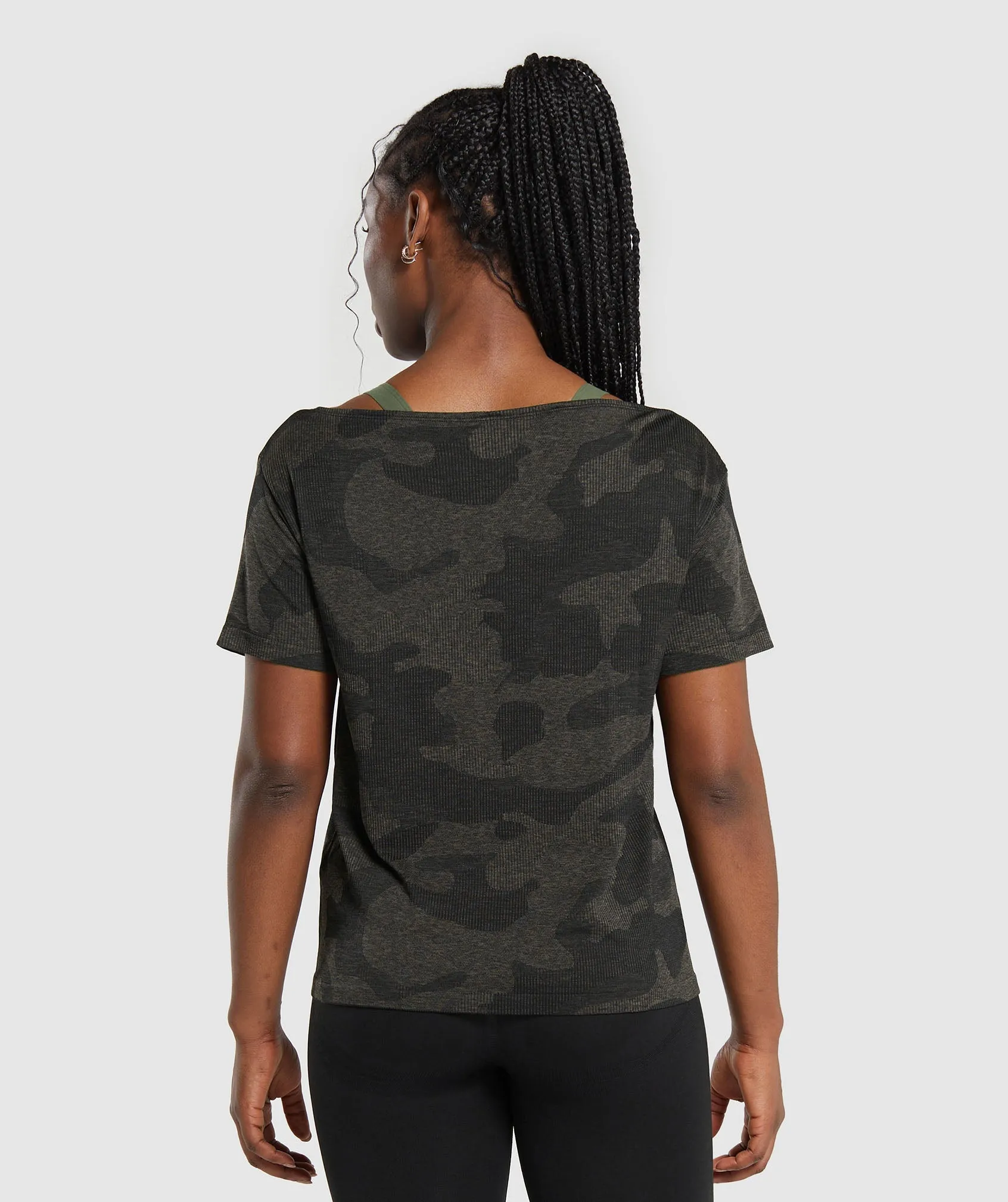 Gymshark Adapt Camo Seamless T-Shirt - Black/Camo Brown