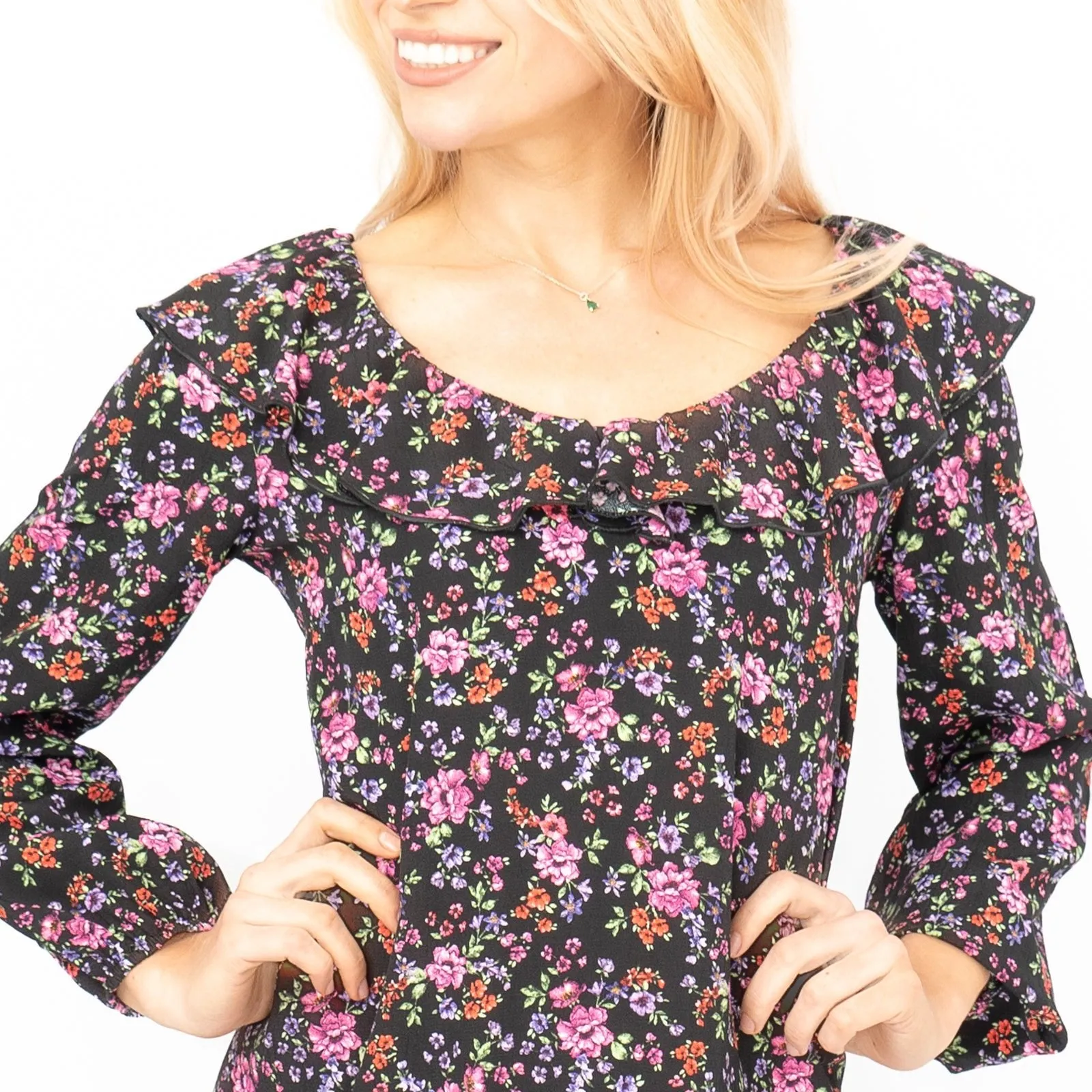 Karen Millen Black Floral Long Sleeve V-Neck with Frills Relaxed Fit Trapeze Dresses