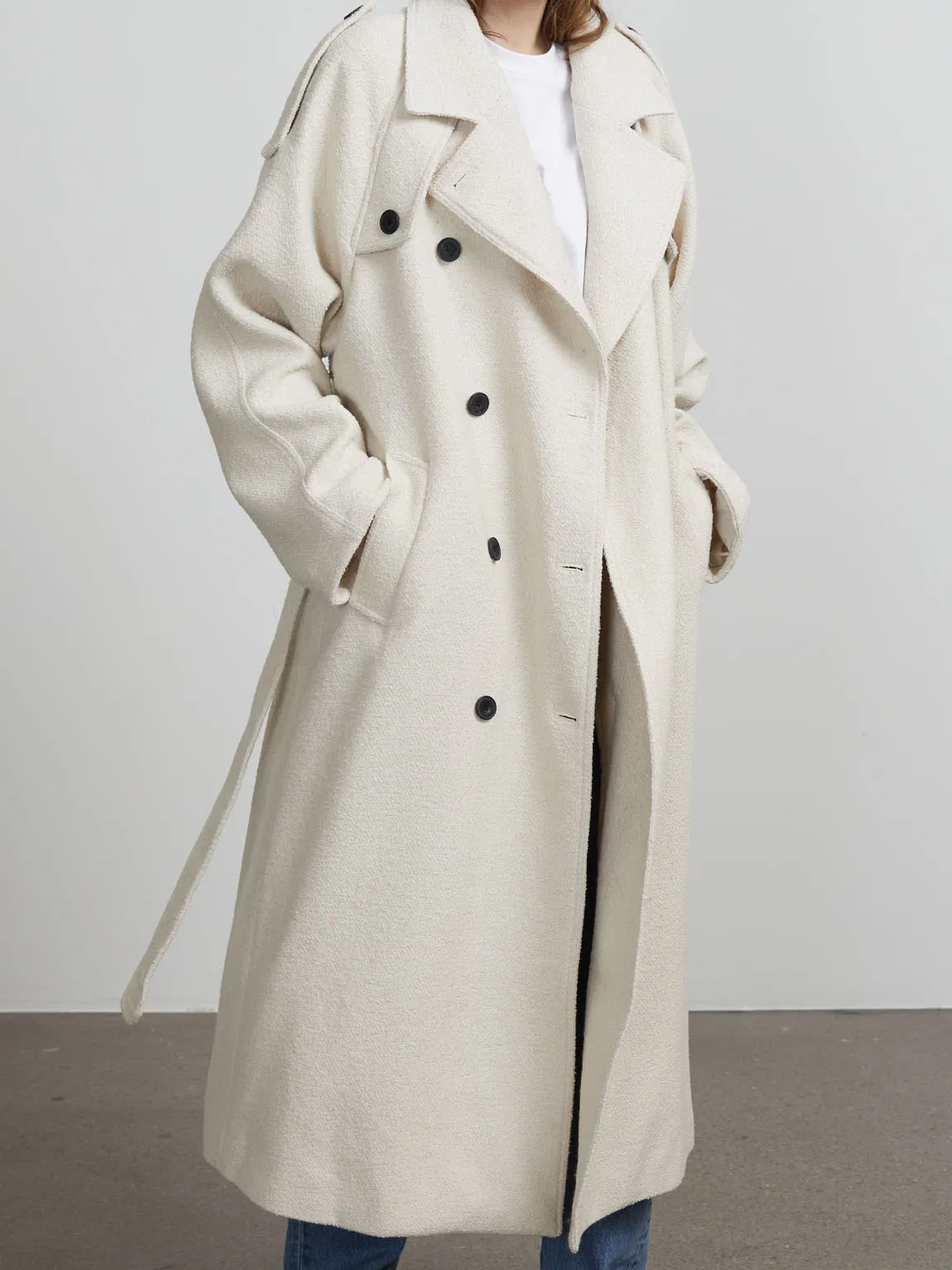 KIRA BOUCLE TRENCHCOAT - CRÈME