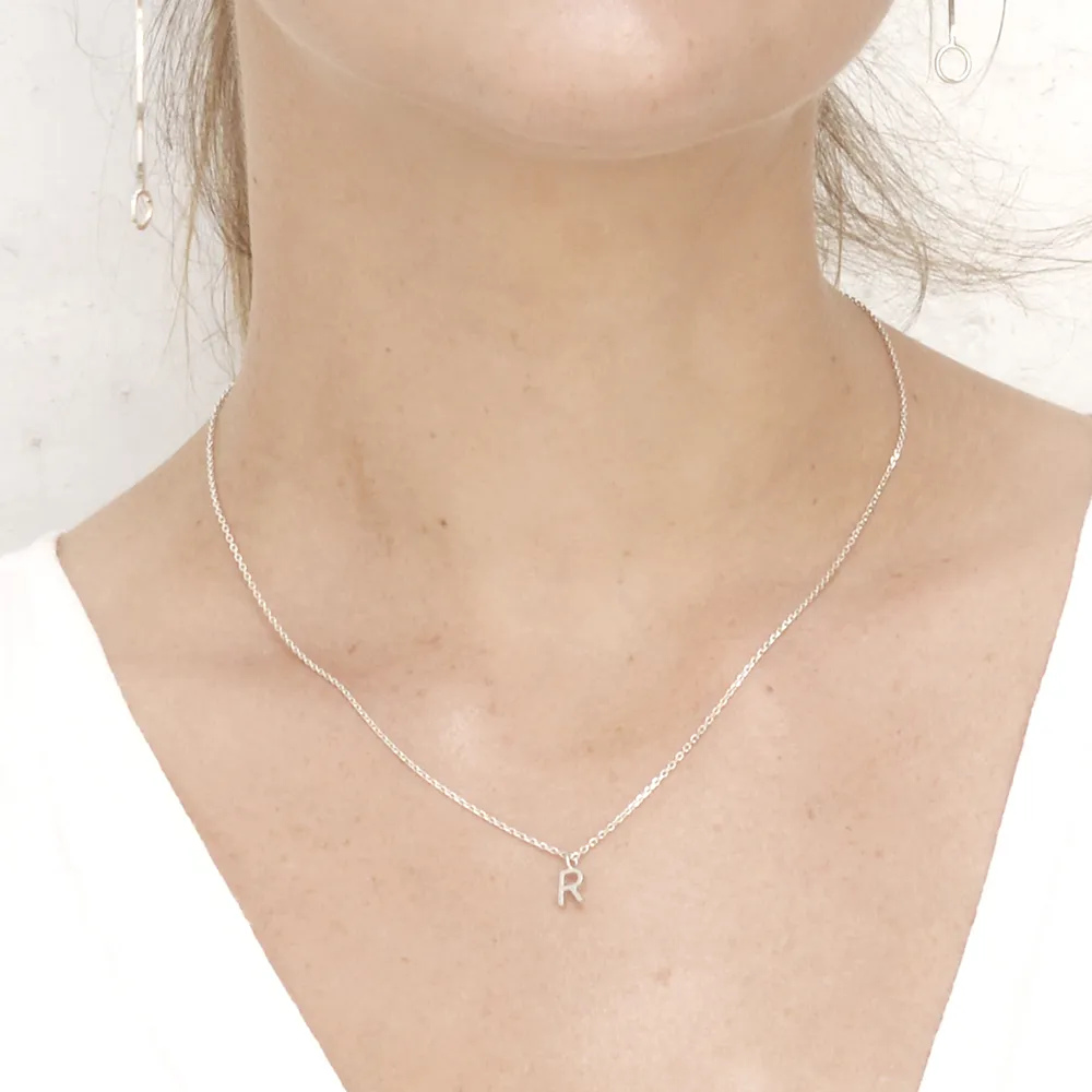 Minimal letter Necklace - Silver