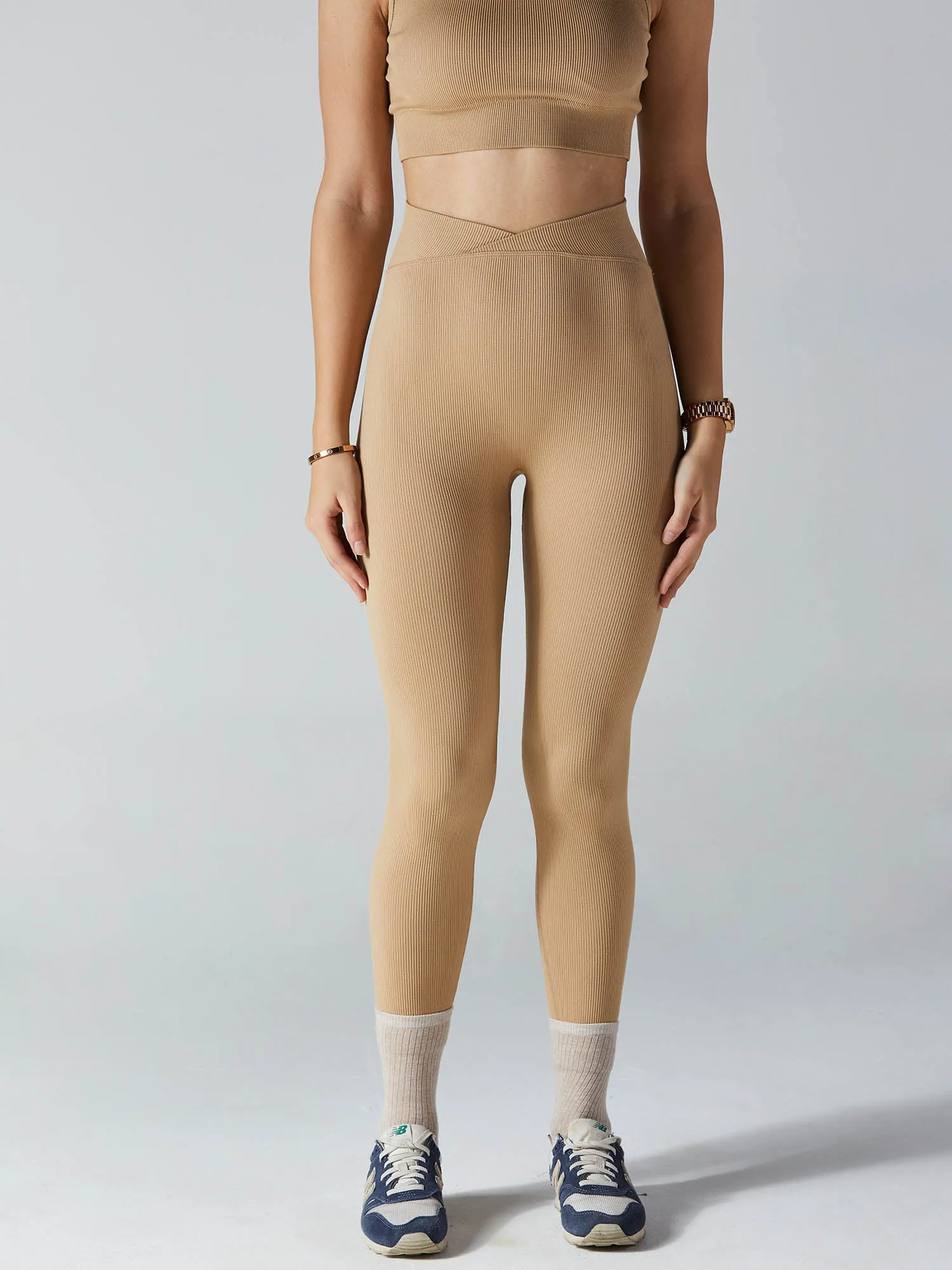 Nude Aspire V-Waist Leggings