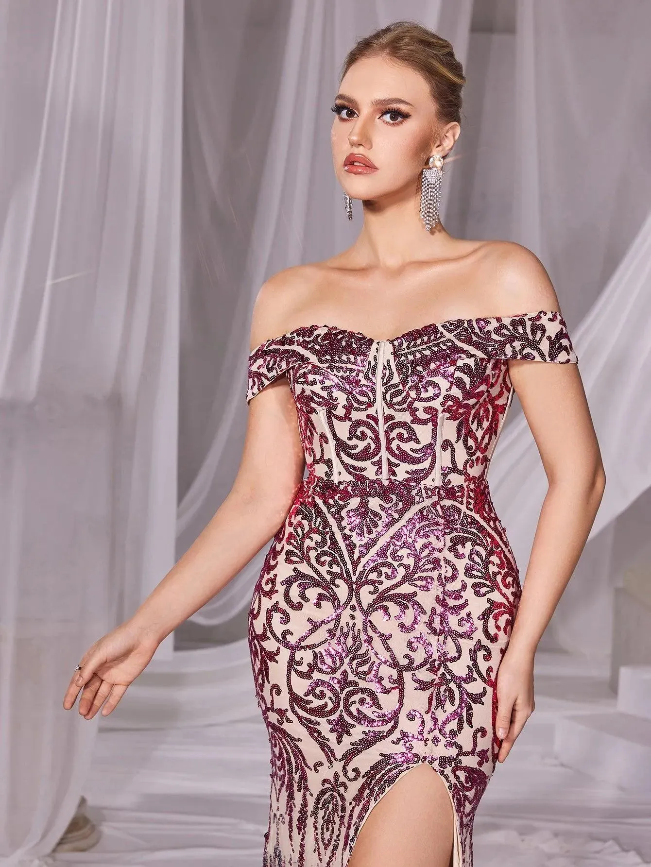 Off Shoulder Sweetheart Neckline High Slit Prom Dress