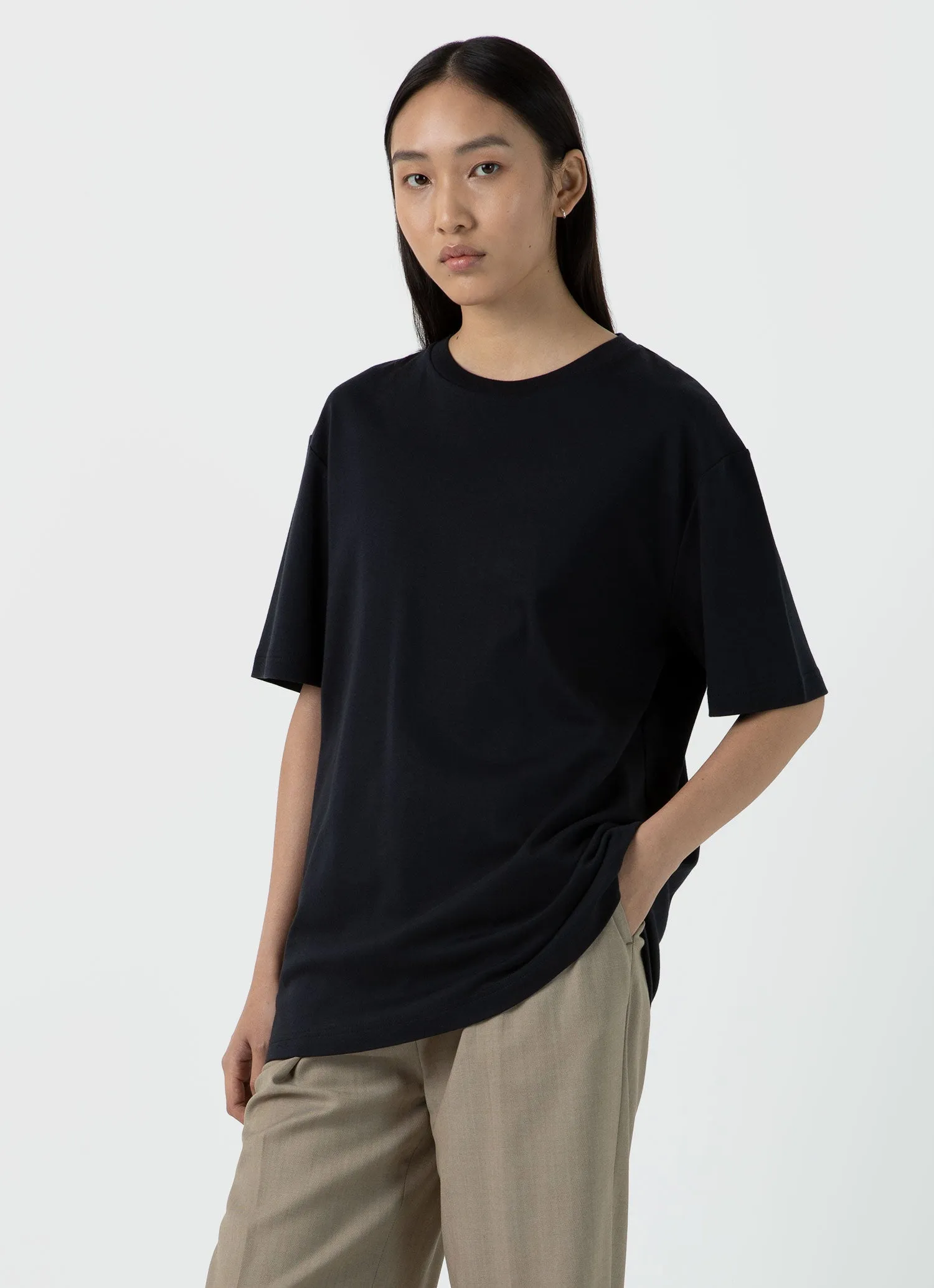 Women's Oversized Heavyweight T-shirt in Black