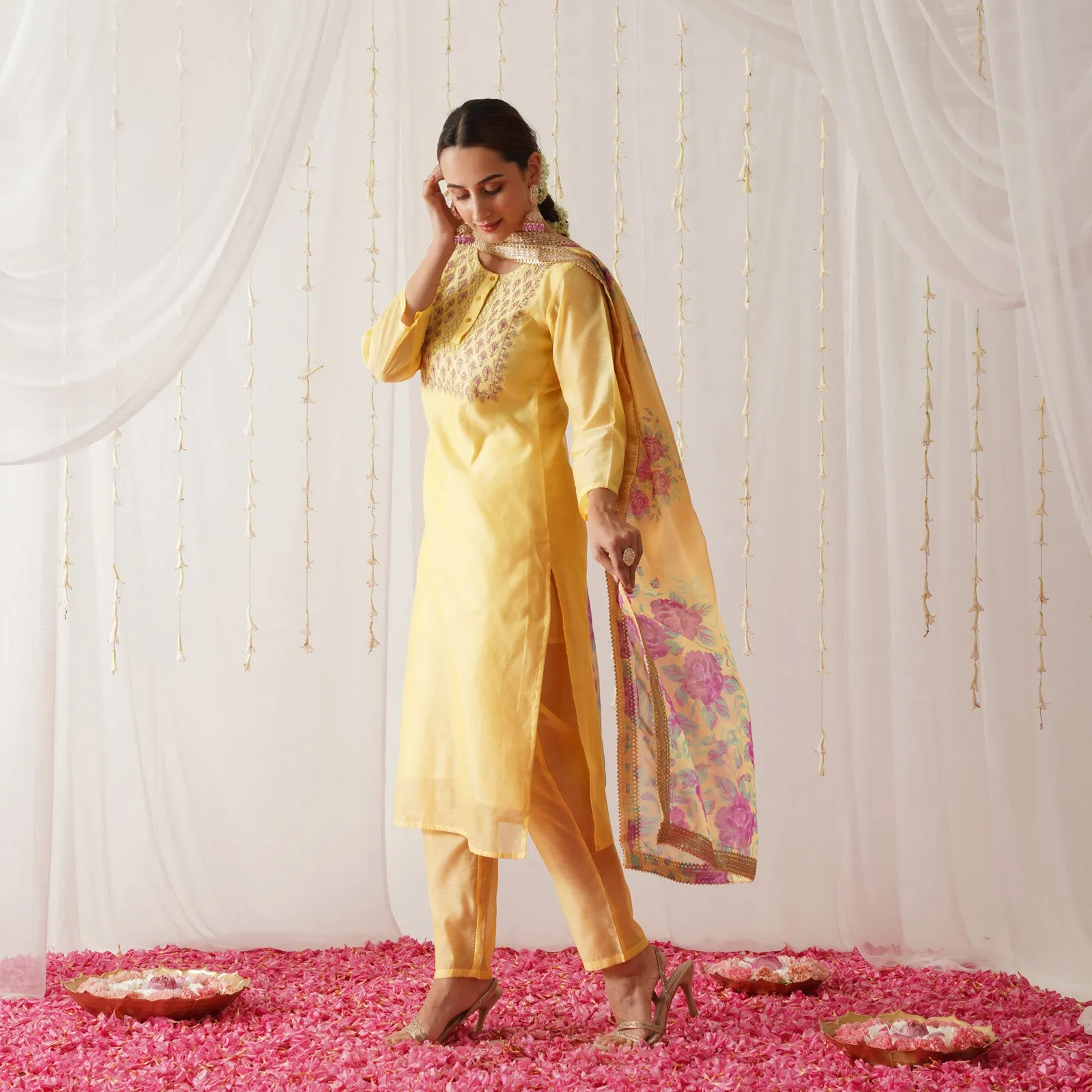 Yellow Embroidered Chanderi Kurta Pant Dupatta Set for Women