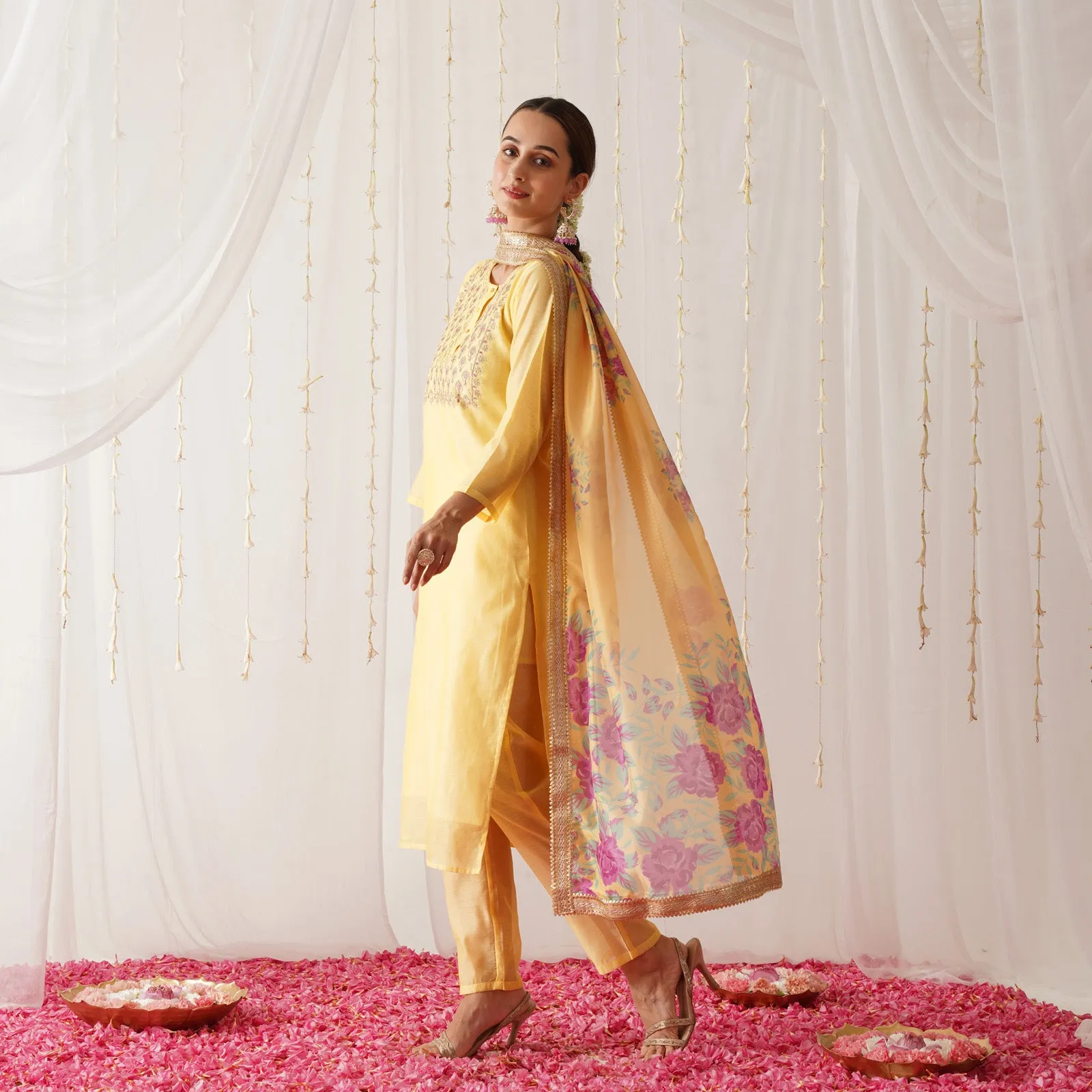 Yellow Embroidered Chanderi Kurta Pant Dupatta Set for Women